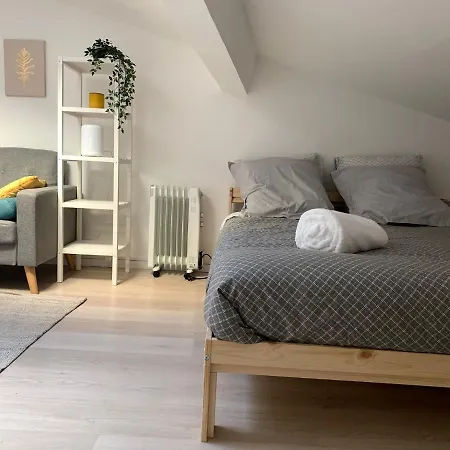 Apartment Studio Avec Lumiere D'ambiance - Proche Victoire Bordeaux